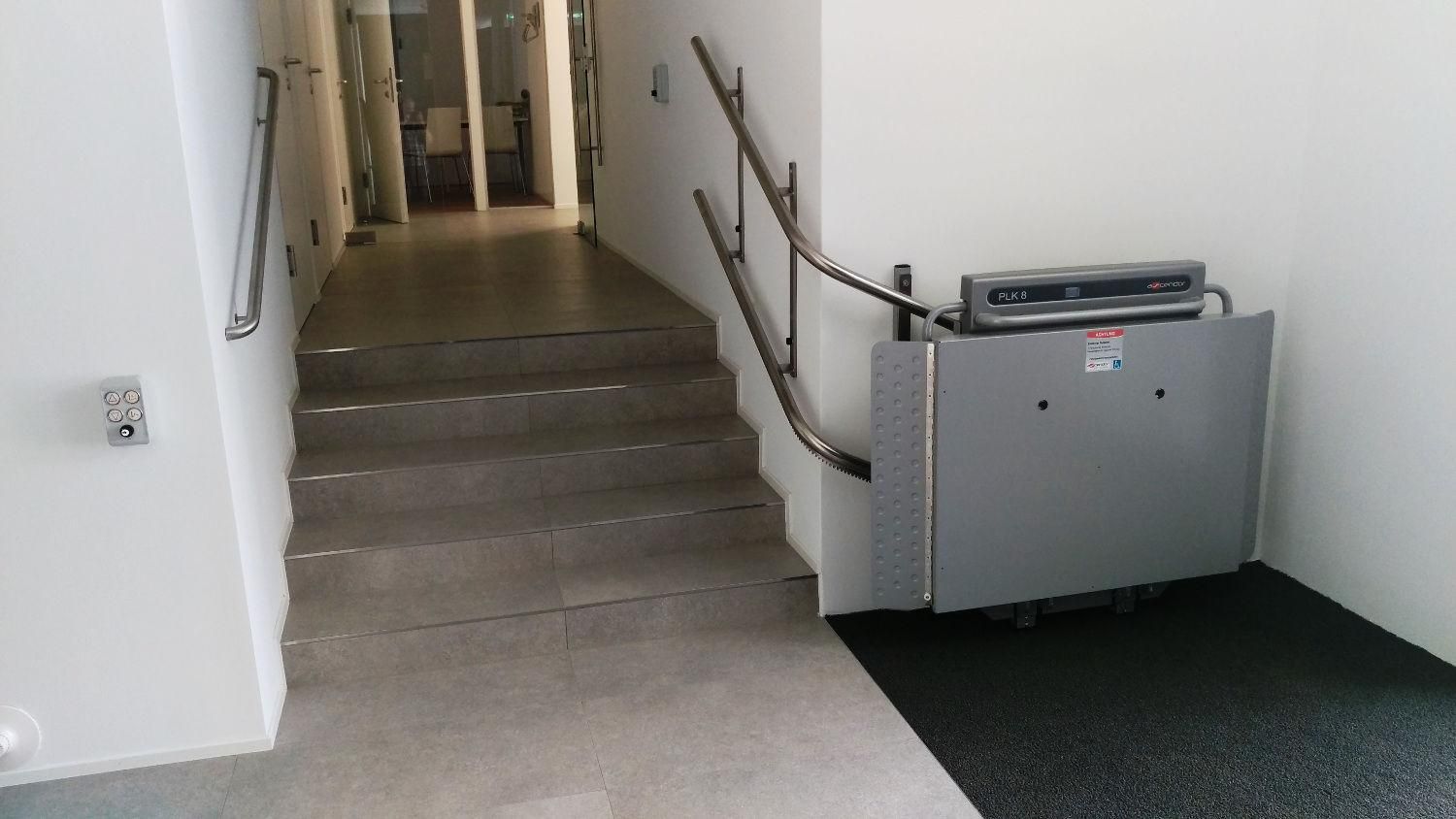 PLK8_Plattformlift innenbereich